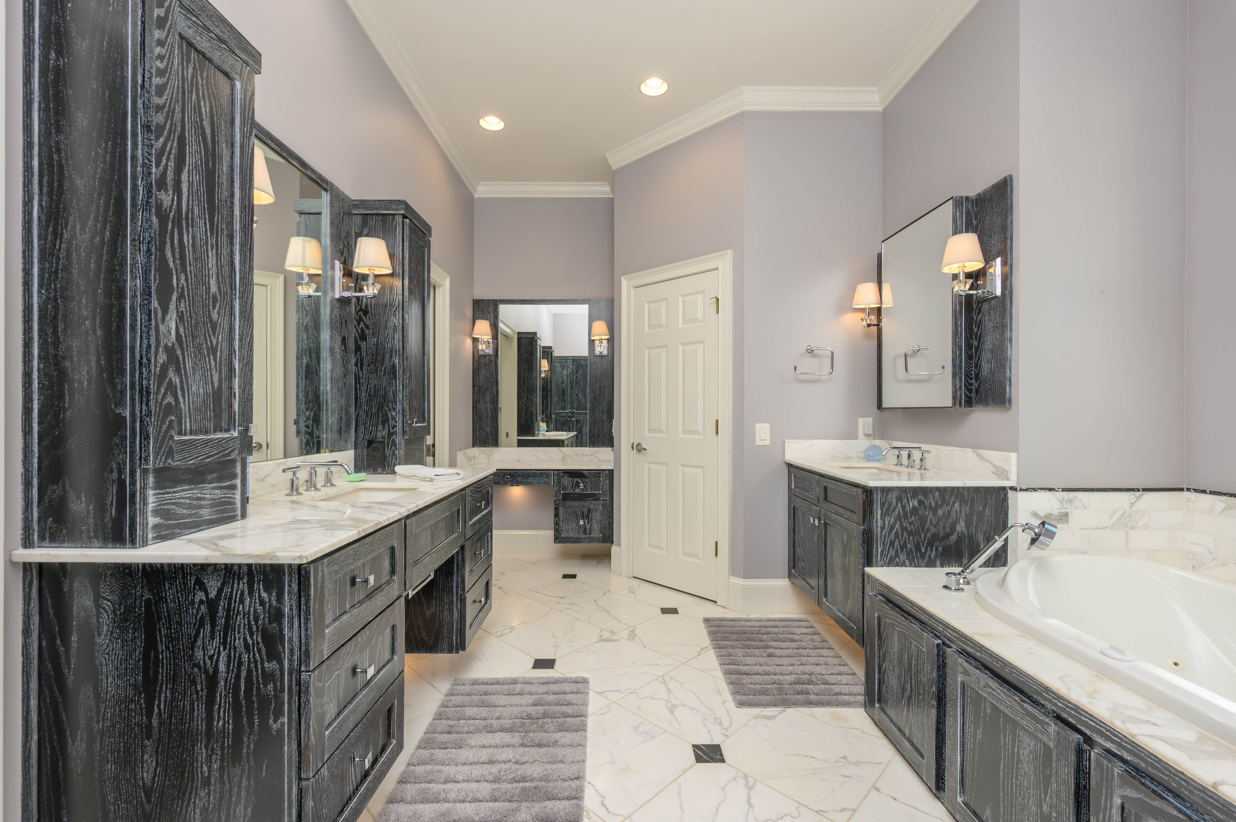 1100 Bachelors Run image 19
